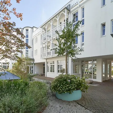 Apartment Attraktive Fuer 4 Mit Balkon Strandnah In Sellin (Rugen)